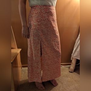 ❗3 for 20❗Floral lightweight skirt with slit